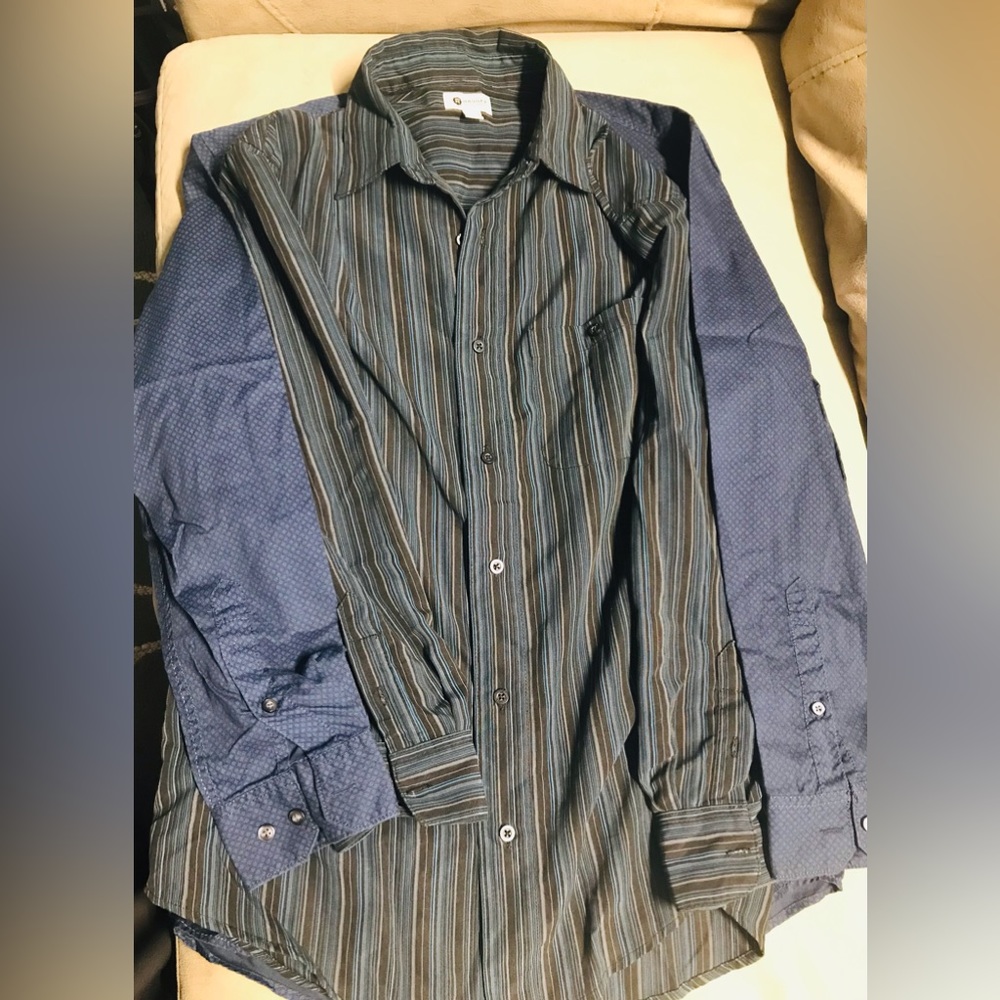 2 pcs MENS HAGGAR & AXIST long-sleeved dress shirt used very good condition - Picture 11 of 14